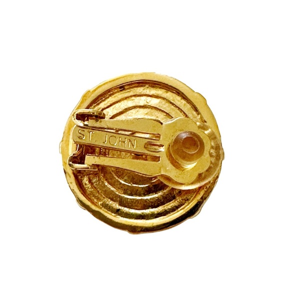 ST JOHN Vintage Signed Gold & Cream Enamel Clip On Cross/Crest Earrings - Picture 5 of 5